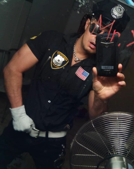 Заказать мужской стриптиз на девичник